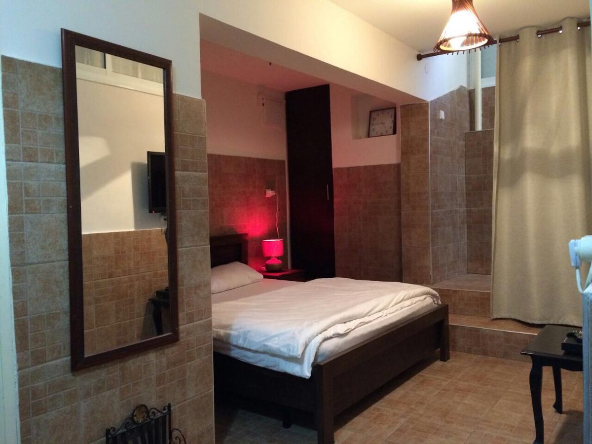 Motel Royal *